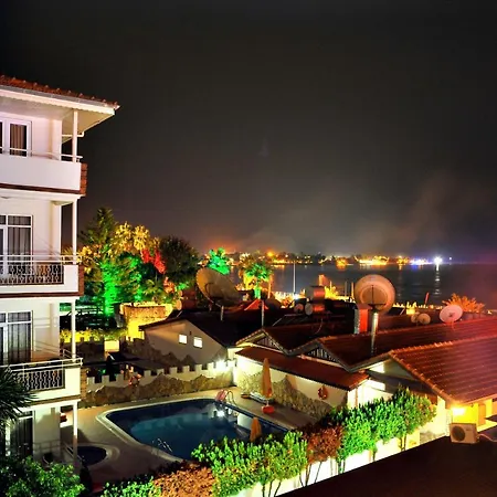 Sky Alremu Apartmanhotel 3*