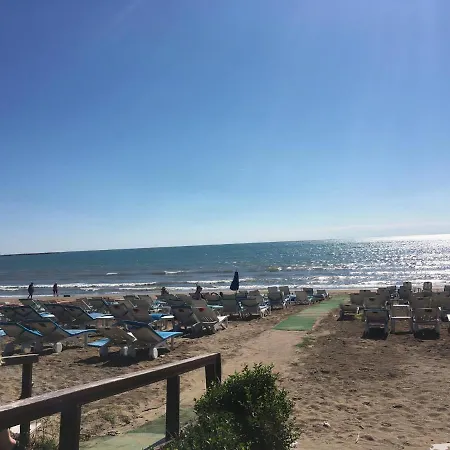 Sky Alremu Aparthotel