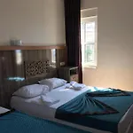 Aparthotel Sky Alremu